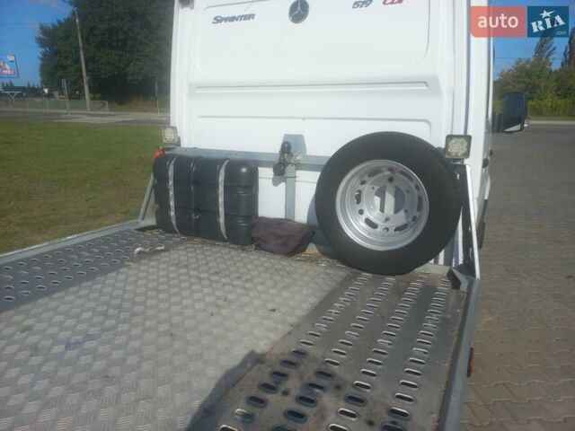 Белый Мерседес Sprinter, объемом двигателя 2.99 л и пробегом 202 тыс. км за 26500 $, фото 4 на Automoto.ua