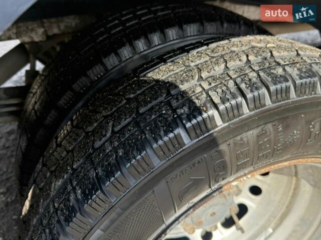 Білий Мерседес Sprinter, об'ємом двигуна 2.15 л та пробігом 487 тис. км за 13500 $, фото 16 на Automoto.ua