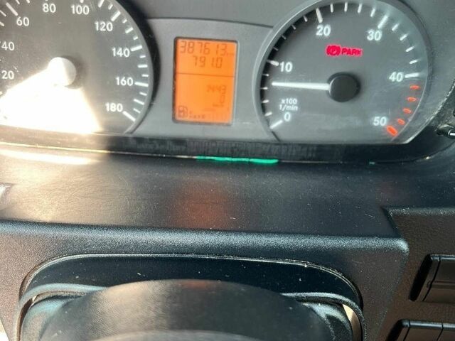 Білий Мерседес Sprinter, об'ємом двигуна 2.99 л та пробігом 387 тис. км за 8799 $, фото 7 на Automoto.ua