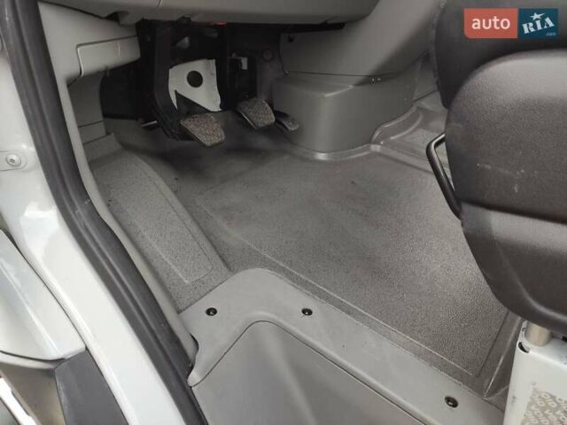 Мерседес Sprinter 2010 в Ровно на Automoto.ua Белый Мерседес Sprinter, объемом двигателя 0 л и пробегом 190 тыс. км за 28800 $, фото 20 на Automoto.ua