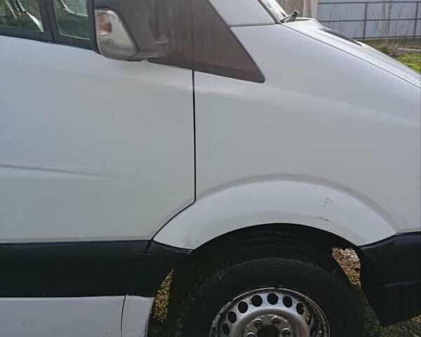 Белый Мерседес Sprinter, объемом двигателя 2.14 л и пробегом 310 тыс. км за 10700 $, фото 4 на Automoto.ua