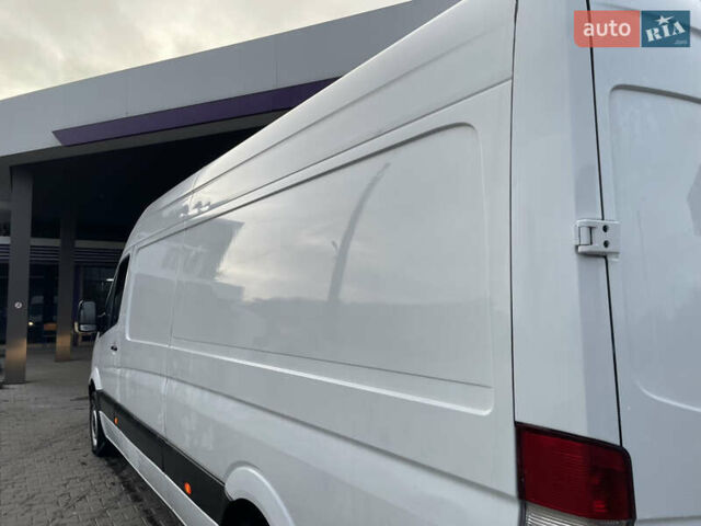 Белый Мерседес Sprinter, объемом двигателя 2.15 л и пробегом 582 тыс. км за 9300 $, фото 21 на Automoto.ua