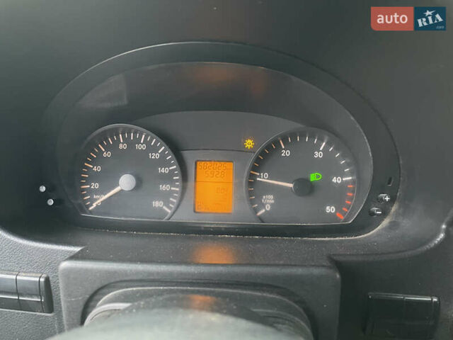 Белый Мерседес Sprinter, объемом двигателя 2.15 л и пробегом 582 тыс. км за 9300 $, фото 27 на Automoto.ua