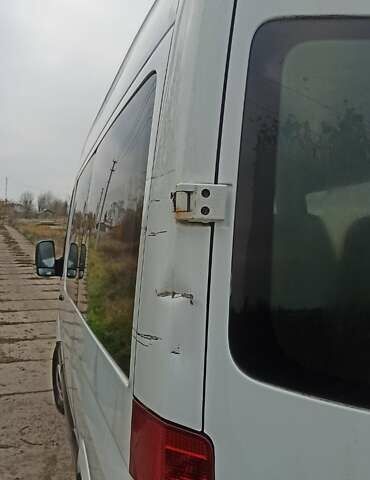 Белый Мерседес Sprinter, объемом двигателя 2.14 л и пробегом 216 тыс. км за 9300 $, фото 12 на Automoto.ua