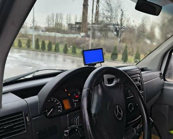 Білий Мерседес Sprinter, об'ємом двигуна 2.7 л та пробігом 170 тис. км за 19000 $, фото 6 на Automoto.ua