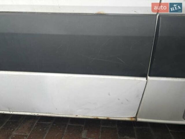 Білий Мерседес Sprinter, об'ємом двигуна 0 л та пробігом 359 тис. км за 10000 $, фото 10 на Automoto.ua