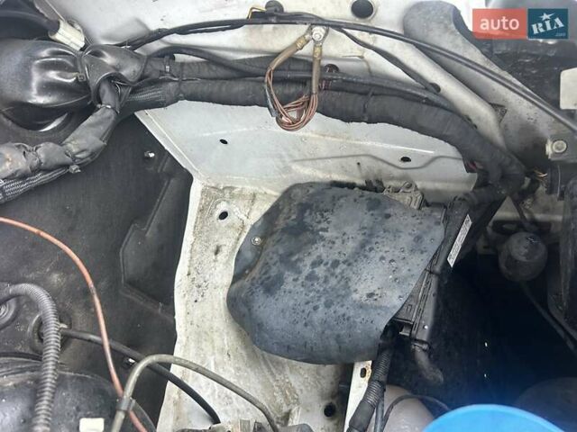 Белый Мерседес Sprinter, объемом двигателя 3 л и пробегом 76 тыс. км за 27000 $, фото 26 на Automoto.ua