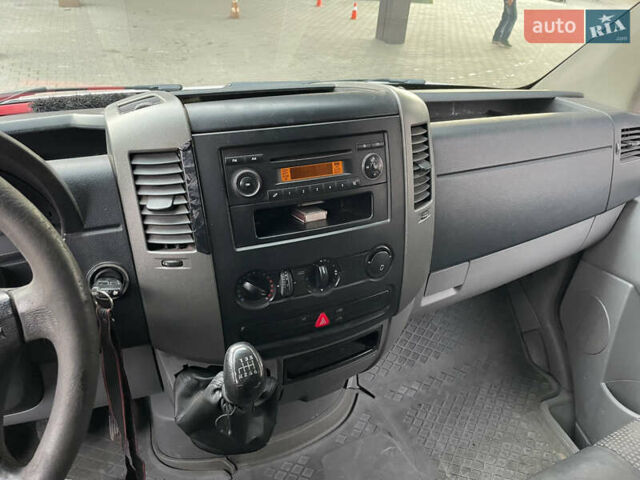Белый Мерседес Sprinter, объемом двигателя 2.15 л и пробегом 582 тыс. км за 9300 $, фото 28 на Automoto.ua