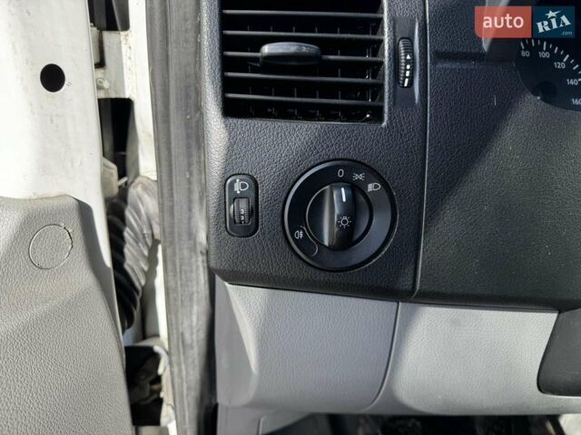 Белый Мерседес Sprinter, объемом двигателя 3.2 л и пробегом 408 тыс. км за 13490 $, фото 14 на Automoto.ua