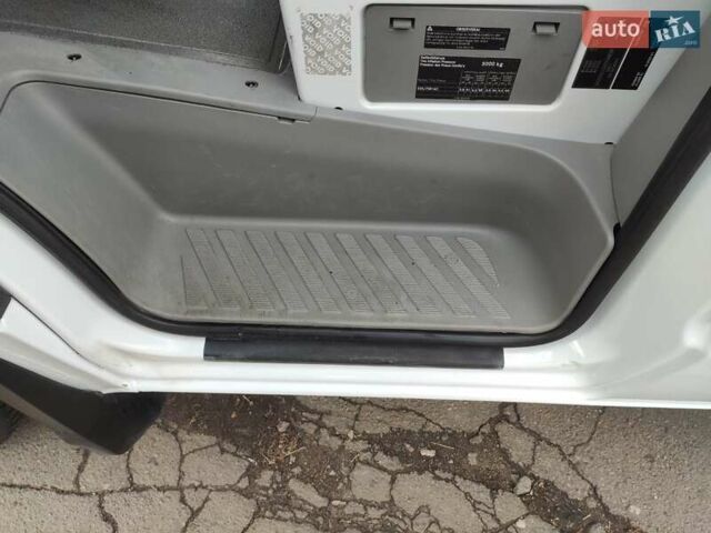 Мерседес Sprinter 2010 в Ровно на Automoto.ua Белый Мерседес Sprinter, объемом двигателя 0 л и пробегом 190 тыс. км за 28800 $, фото 19 на Automoto.ua