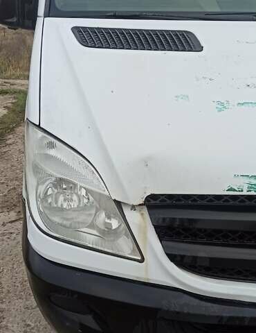 Белый Мерседес Sprinter, объемом двигателя 2.14 л и пробегом 216 тыс. км за 9300 $, фото 9 на Automoto.ua