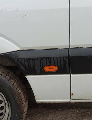 Белый Мерседес Sprinter, объемом двигателя 2.14 л и пробегом 216 тыс. км за 9300 $, фото 5 на Automoto.ua