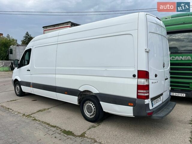 Белый Мерседес Sprinter, объемом двигателя 2.14 л и пробегом 396 тыс. км за 12500 $, фото 3 на Automoto.ua