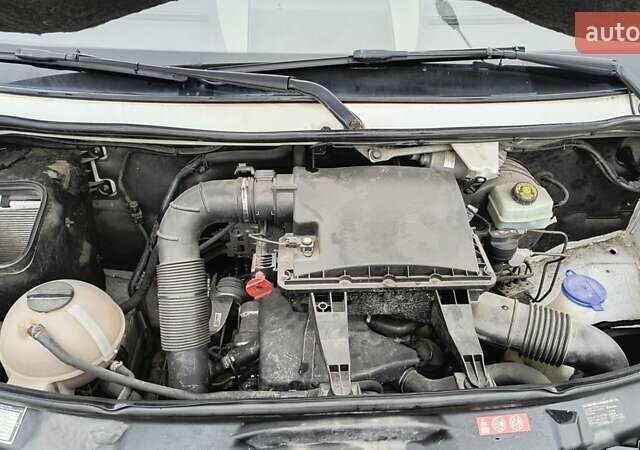 Белый Мерседес Sprinter, объемом двигателя 2.14 л и пробегом 412 тыс. км за 12500 $, фото 21 на Automoto.ua