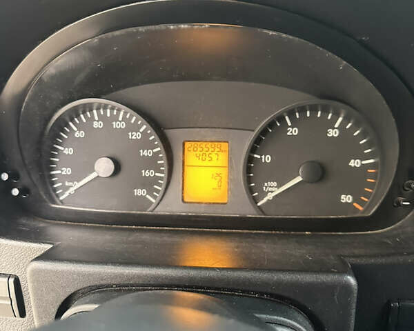 Білий Мерседес Sprinter, об'ємом двигуна 2.14 л та пробігом 285 тис. км за 13999 $, фото 13 на Automoto.ua