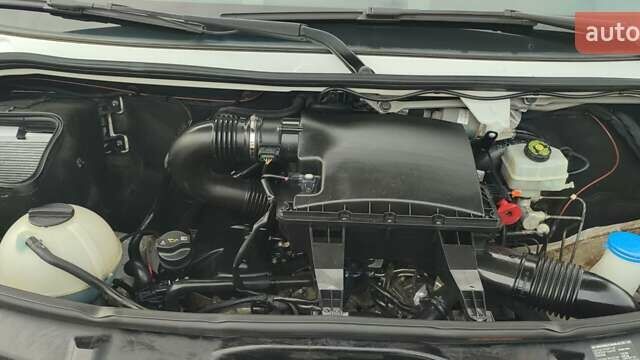 Мерседес Sprinter 2011 у Костополе на Automoto.ua Білий Мерседес Sprinter, об'ємом двигуна 3 л та пробігом 287 тис. км за 21600 $, фото 6 на Automoto.ua