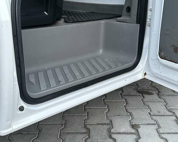 Мерседес Sprinter 2011 в Виннице на Automoto.ua Белый Мерседес Sprinter, объемом двигателя 2.99 л и пробегом 300 тыс. км за 18000 $, фото 17 на Automoto.ua