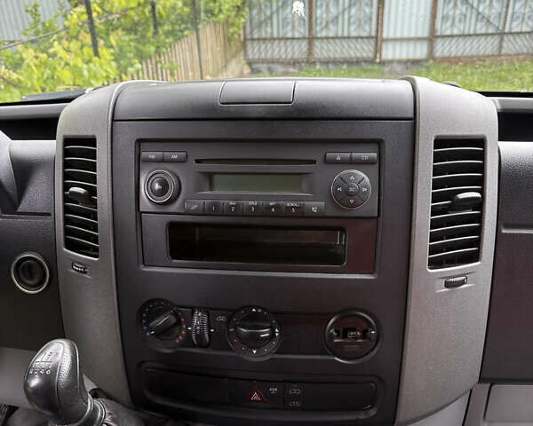 Білий Мерседес Sprinter, об'ємом двигуна 2.14 л та пробігом 438 тис. км за 10700 $, фото 13 на Automoto.ua