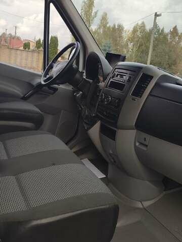 Мерседес Sprinter 2011 у Костополе на Automoto.ua Білий Мерседес Sprinter, об'ємом двигуна 3 л та пробігом 287 тис. км за 21600 $, фото 19 на Automoto.ua