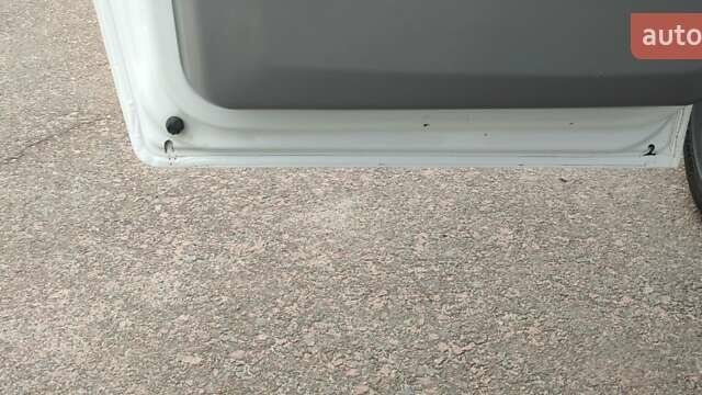 Мерседес Sprinter 2011 у Костополе на Automoto.ua Білий Мерседес Sprinter, об'ємом двигуна 3 л та пробігом 287 тис. км за 21600 $, фото 34 на Automoto.ua