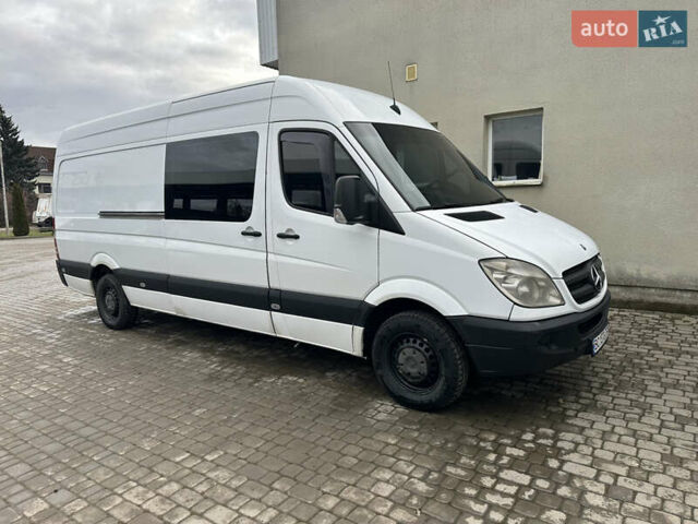 Білий Мерседес Sprinter, об'ємом двигуна 2.14 л та пробігом 285 тис. км за 13999 $, фото 2 на Automoto.ua