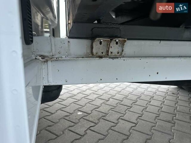 Мерседес Sprinter 2011 в Виннице на Automoto.ua Белый Мерседес Sprinter, объемом двигателя 2.99 л и пробегом 300 тыс. км за 18000 $, фото 6 на Automoto.ua