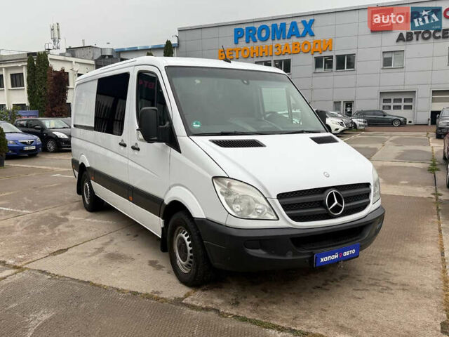 Білий Мерседес Sprinter, об'ємом двигуна 2.2 л та пробігом 271 тис. км за 15500 $, фото 2 на Automoto.ua
