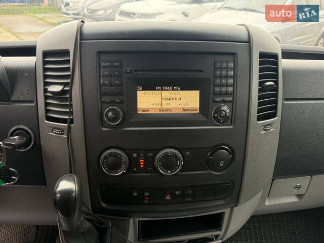 Білий Мерседес Sprinter, об'ємом двигуна 2.2 л та пробігом 271 тис. км за 15500 $, фото 10 на Automoto.ua