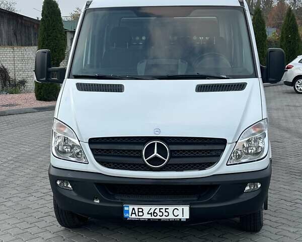 Мерседес Sprinter 2011 в Виннице на Automoto.ua Белый Мерседес Sprinter, объемом двигателя 2.99 л и пробегом 300 тыс. км за 18000 $, фото 1 на Automoto.ua