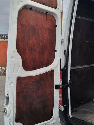 Білий Мерседес Sprinter, об'ємом двигуна 2.14 л та пробігом 327 тис. км за 17200 $, фото 13 на Automoto.ua