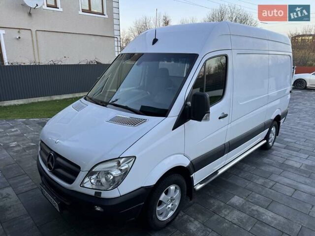 Белый Мерседес Sprinter, объемом двигателя 2.99 л и пробегом 350 тыс. км за 17500 $, фото 15 на Automoto.ua
