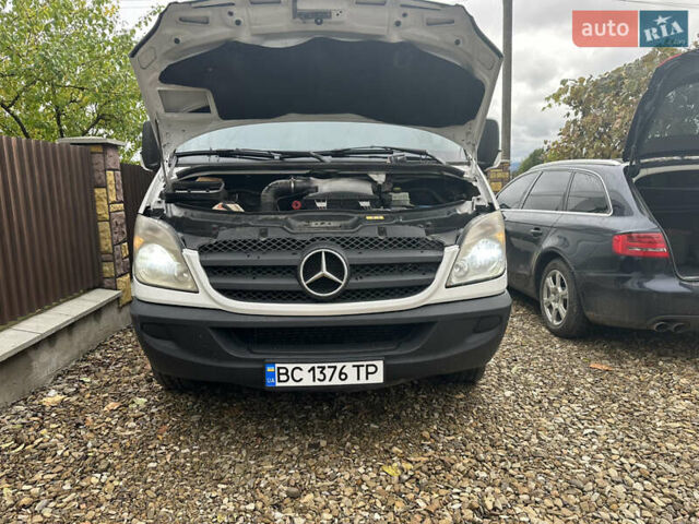 Білий Мерседес Sprinter, об'ємом двигуна 2.14 л та пробігом 285 тис. км за 13999 $, фото 16 на Automoto.ua