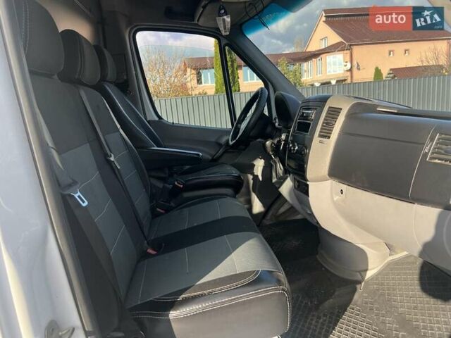 Белый Мерседес Sprinter, объемом двигателя 2.14 л и пробегом 310 тыс. км за 11500 $, фото 20 на Automoto.ua