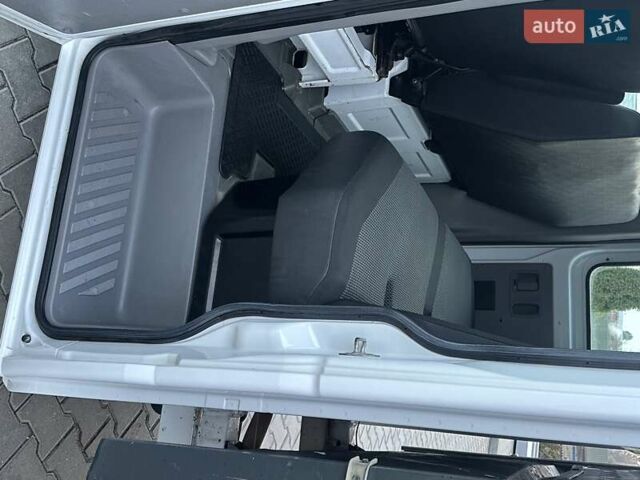 Мерседес Sprinter 2011 в Виннице на Automoto.ua Белый Мерседес Sprinter, объемом двигателя 2.99 л и пробегом 300 тыс. км за 18000 $, фото 13 на Automoto.ua