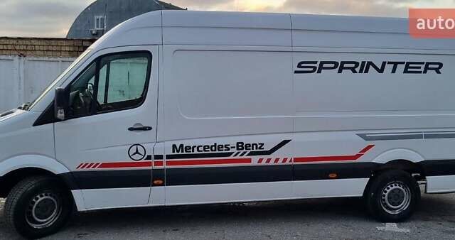 Білий Мерседес Sprinter, об'ємом двигуна 2.14 л та пробігом 327 тис. км за 17200 $, фото 3 на Automoto.ua