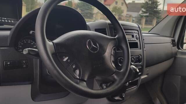 Мерседес Sprinter 2011 у Костополе на Automoto.ua Білий Мерседес Sprinter, об'ємом двигуна 3 л та пробігом 287 тис. км за 21600 $, фото 23 на Automoto.ua