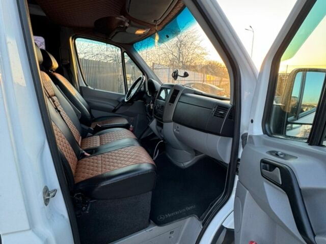 Білий Мерседес Sprinter, об'ємом двигуна 2.99 л та пробігом 423 тис. км за 16400 $, фото 3 на Automoto.ua