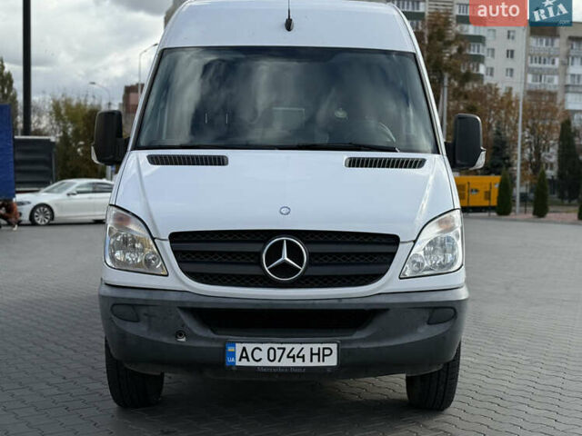 Мерседес Sprinter 2011 в Луцке на Automoto.ua Белый Мерседес Sprinter, объемом двигателя 2.69 л и пробегом 256 тыс. км за 18500 $, фото 4 на Automoto.ua