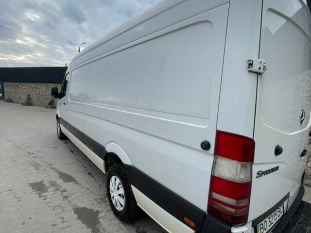 Белый Мерседес Sprinter, объемом двигателя 2.15 л и пробегом 375 тыс. км за 13000 $, фото 12 на Automoto.ua