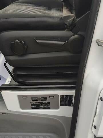 Мерседес Sprinter 2011 у Костополе на Automoto.ua Білий Мерседес Sprinter, об'ємом двигуна 3 л та пробігом 287 тис. км за 21600 $, фото 20 на Automoto.ua