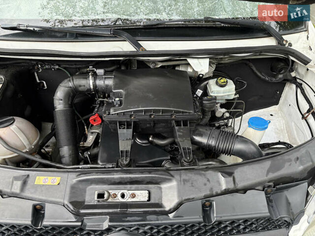 Білий Мерседес Sprinter, об'ємом двигуна 2.14 л та пробігом 438 тис. км за 10700 $, фото 7 на Automoto.ua