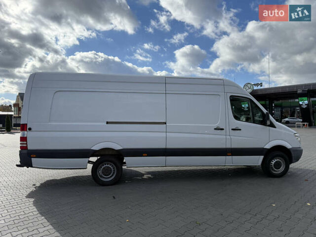 Мерседес Sprinter 2011 в Луцке на Automoto.ua Белый Мерседес Sprinter, объемом двигателя 2.69 л и пробегом 256 тыс. км за 18500 $, фото 9 на Automoto.ua