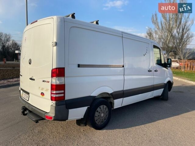 Белый Мерседес Sprinter, объемом двигателя 2.14 л и пробегом 537 тыс. км за 13999 $, фото 5 на Automoto.ua