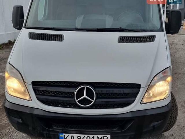 Білий Мерседес Sprinter, об'ємом двигуна 2.14 л та пробігом 327 тис. км за 17200 $, фото 11 на Automoto.ua