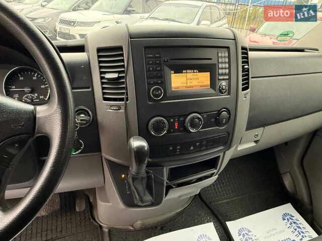 Білий Мерседес Sprinter, об'ємом двигуна 2.2 л та пробігом 271 тис. км за 15500 $, фото 9 на Automoto.ua