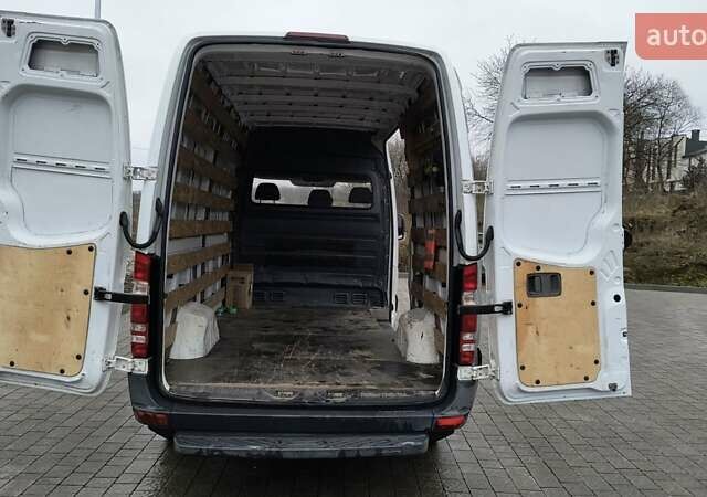 Белый Мерседес Sprinter, объемом двигателя 2.14 л и пробегом 412 тыс. км за 12500 $, фото 13 на Automoto.ua
