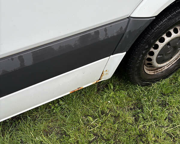 Білий Мерседес Sprinter, об'ємом двигуна 2.14 л та пробігом 438 тис. км за 10700 $, фото 3 на Automoto.ua