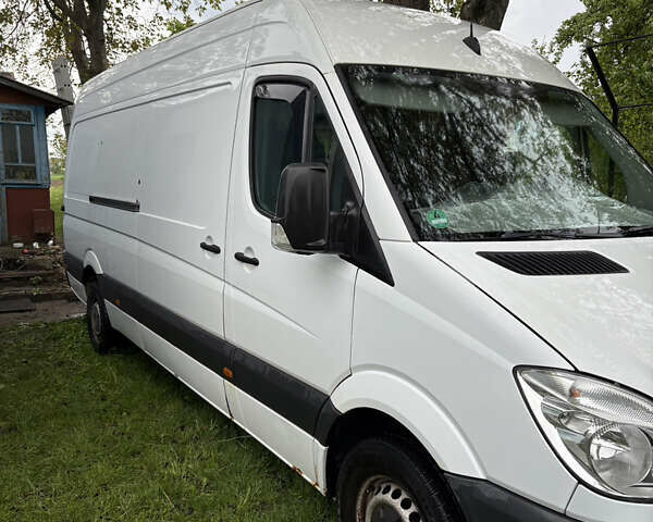 Білий Мерседес Sprinter, об'ємом двигуна 2.14 л та пробігом 438 тис. км за 10700 $, фото 1 на Automoto.ua