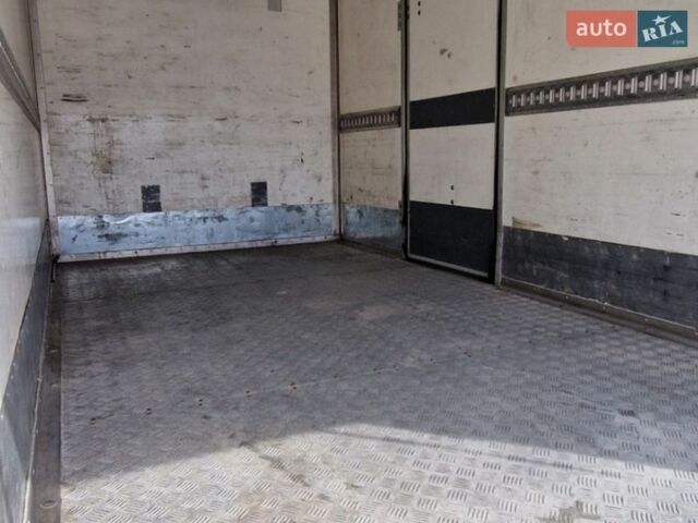 Белый Мерседес Sprinter, объемом двигателя 2.14 л и пробегом 980 тыс. км за 16000 $, фото 27 на Automoto.ua