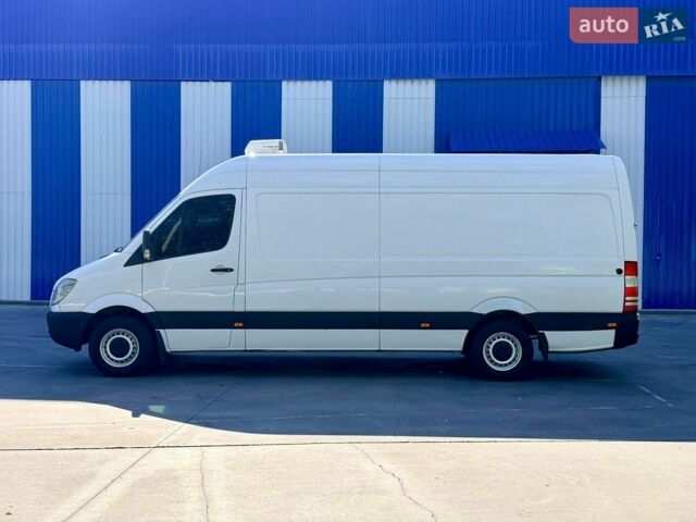 Білий Мерседес Sprinter, об'ємом двигуна 2.2 л та пробігом 382 тис. км за 13600 $, фото 3 на Automoto.ua